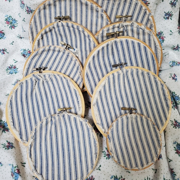 Handmade Thomas the Tank Engine Trains Embroidery Embroidered Hoop Wall Decor - Picture 2 of 12